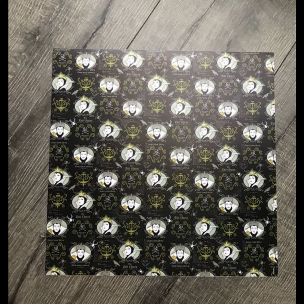 Cricut Pens and Disney Vinyl